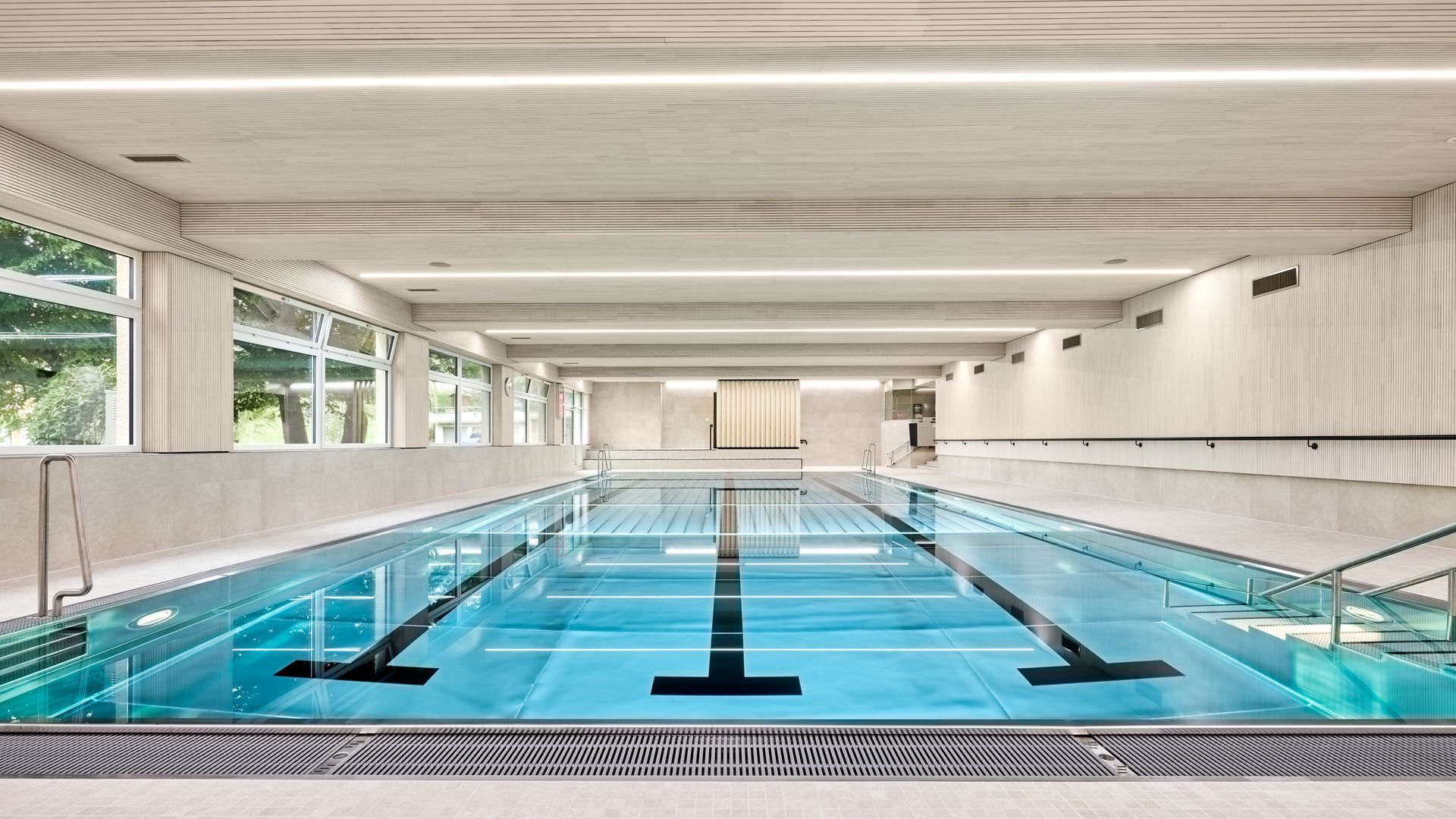 Freitag Architektur Umbau Hallenbad 01