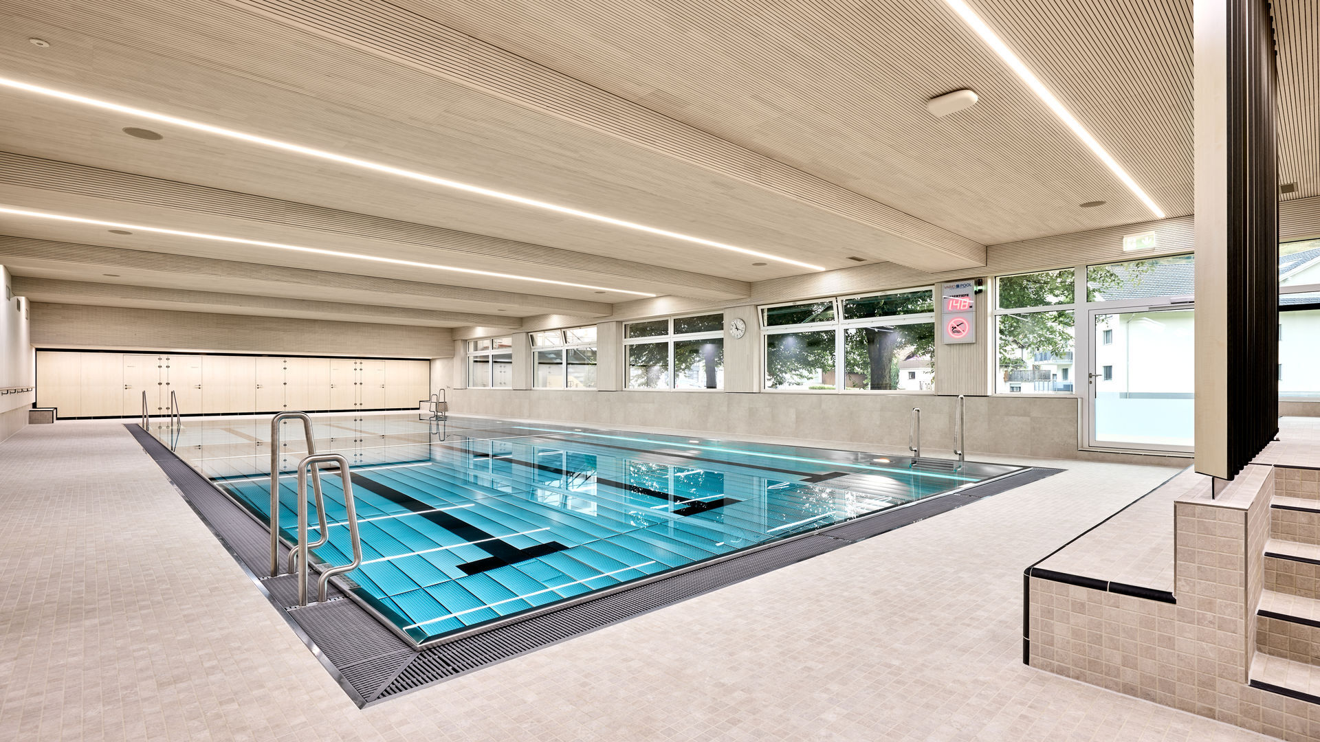 Freitag Architektur Umbau Hallenbad 02